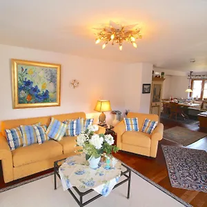  Apartment Himmelschlösschen&chalet Rose